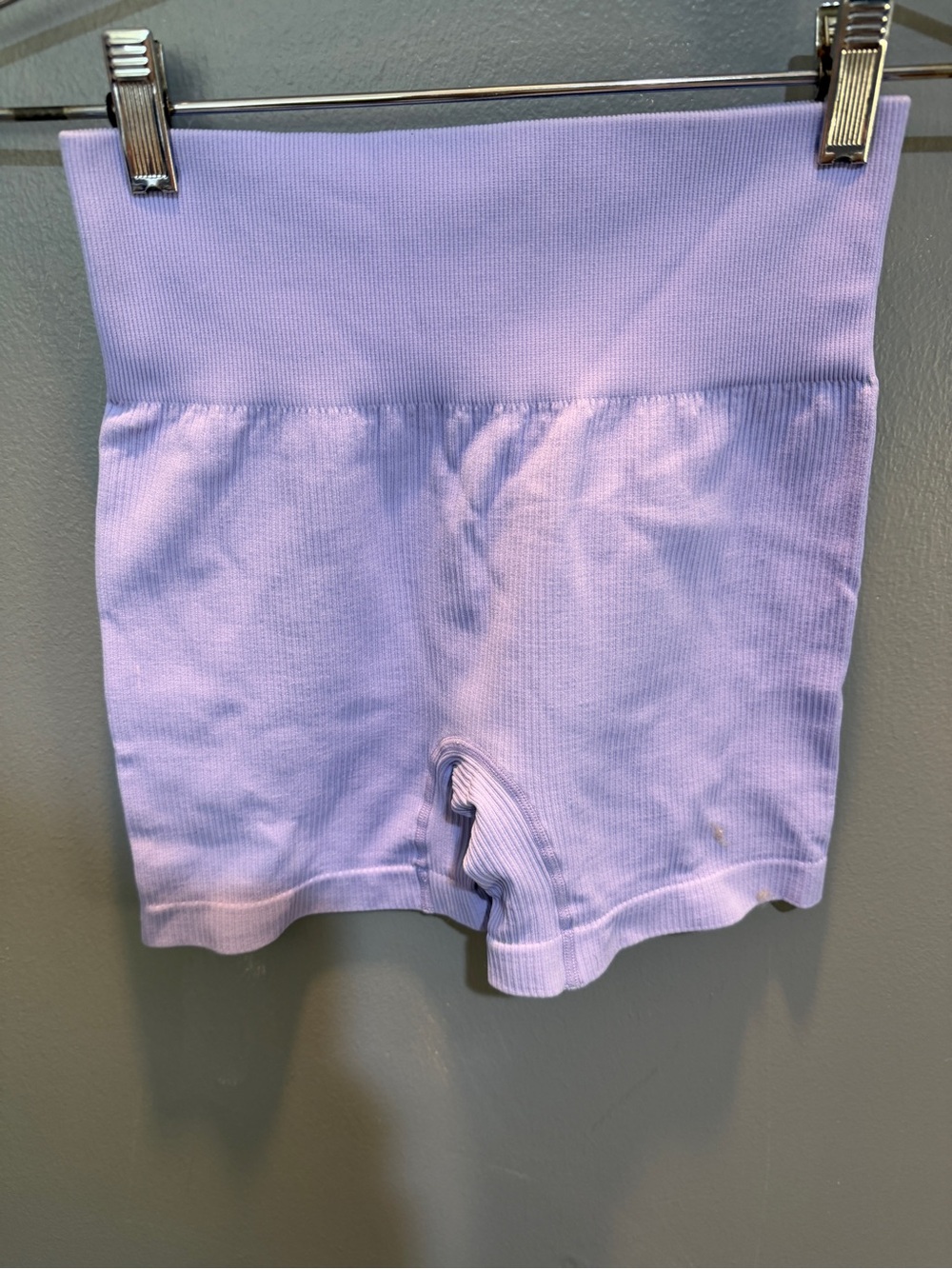 OQQ RIBBED HIGH WAIST LAVENDER BIKE SHORTS SZ S